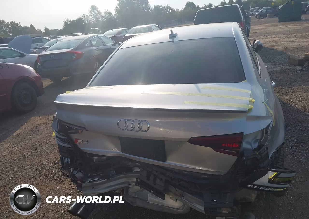 2018 Audi S4 3.0T Premium Plus VIN:WAUB4AF47JA211458 - 17
