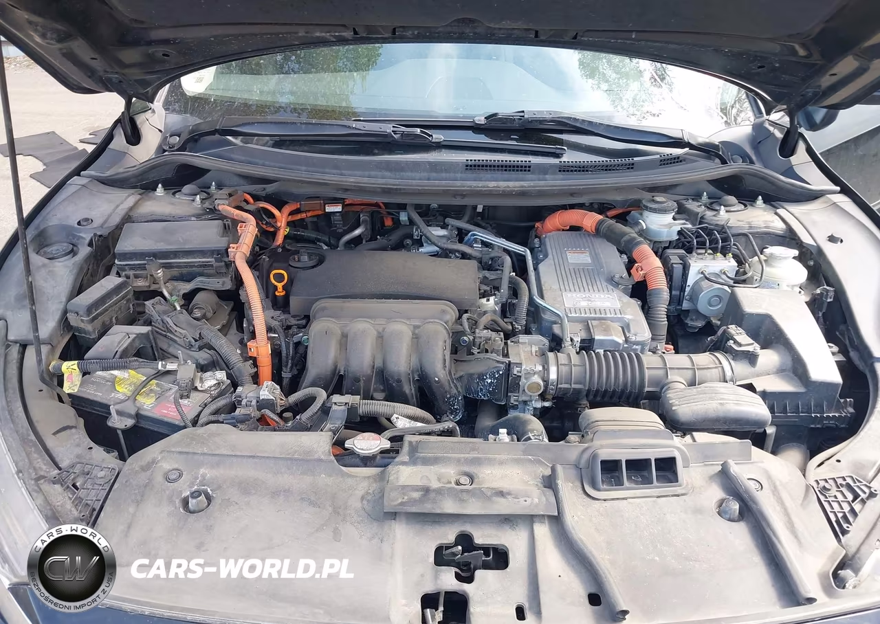 2018 Honda Clarity Plug-In Hybrid VIN:JHMZC5F13JC016171 - 10