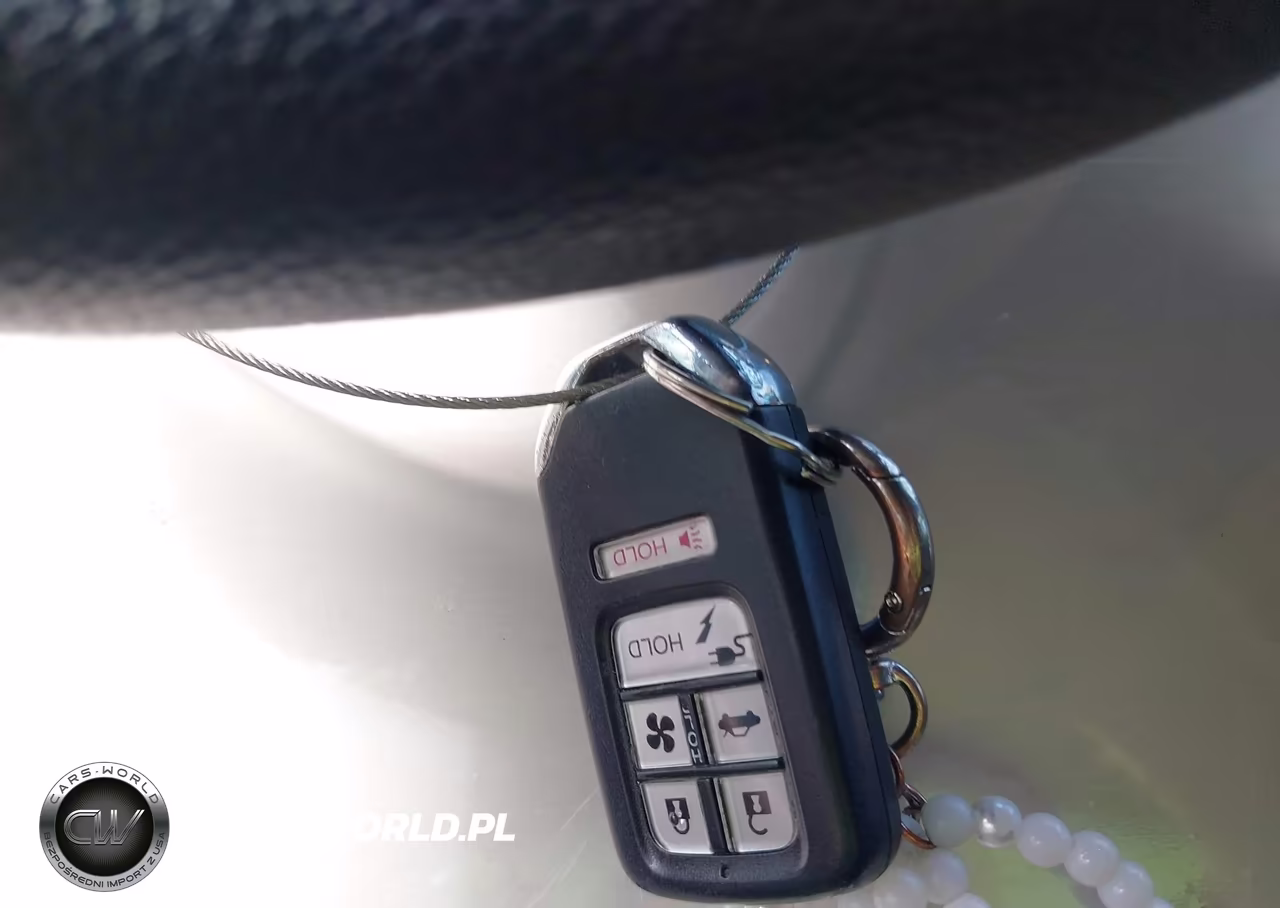 2018 Honda Clarity Plug-In Hybrid VIN:JHMZC5F13JC016171 - 11