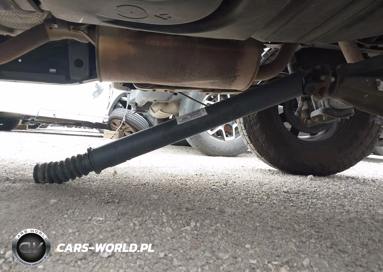 2019 Toyota Tacoma Sr VIN:5TFSX5EN3KX068583 - 19
