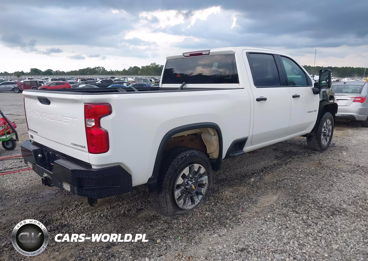 2025 Chevrolet Silverado 2500Hd 4Wd Standard Bed Custom VIN:1GC4KMEY6SF102663 - 4