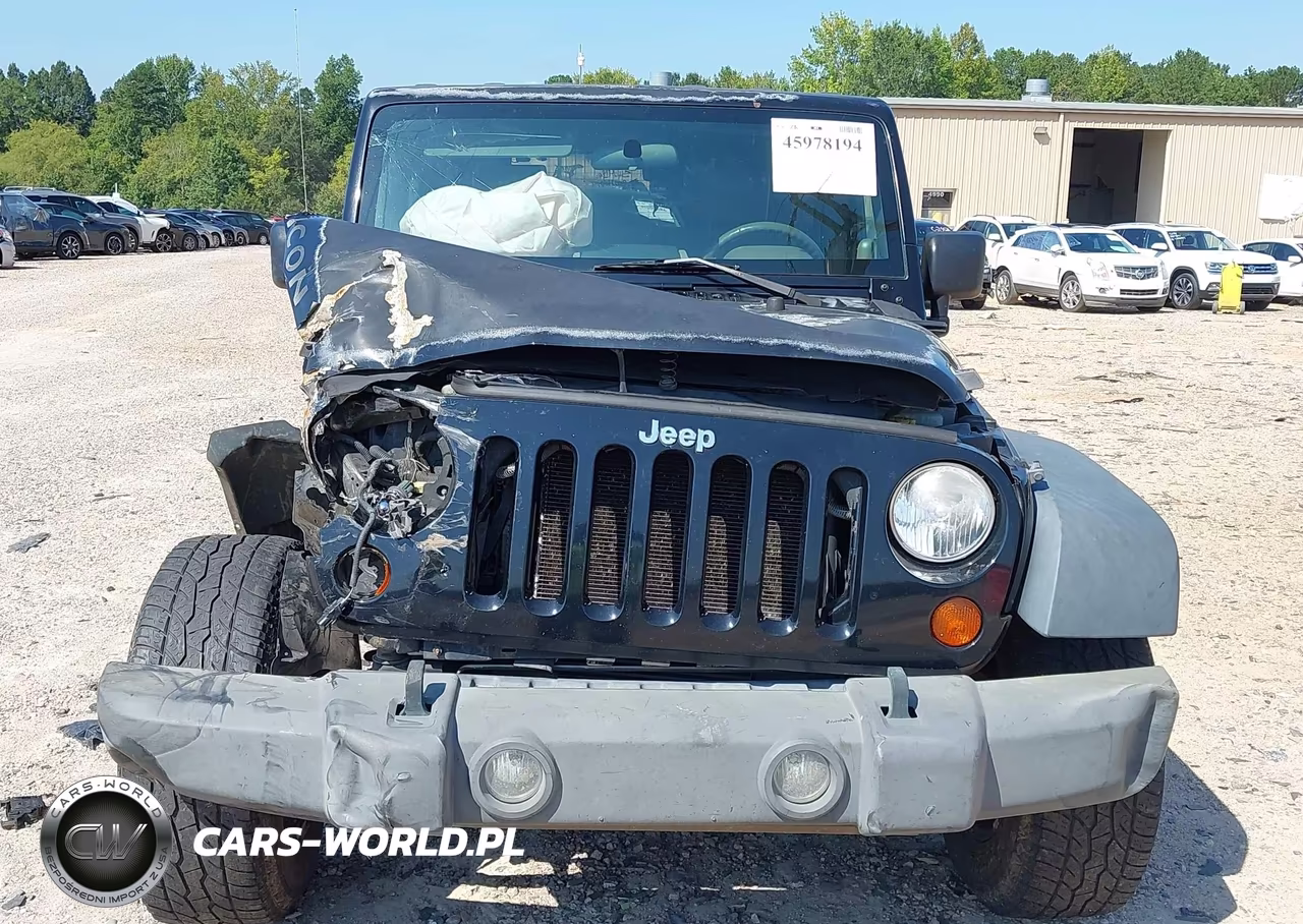 2008 Jeep Wrangler Unlimited Rubicon VIN:1J4GA69158L588993 - 12