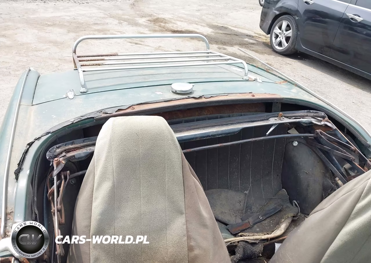 1969 Triumph Spitfire VIN:FDU42597L - 8