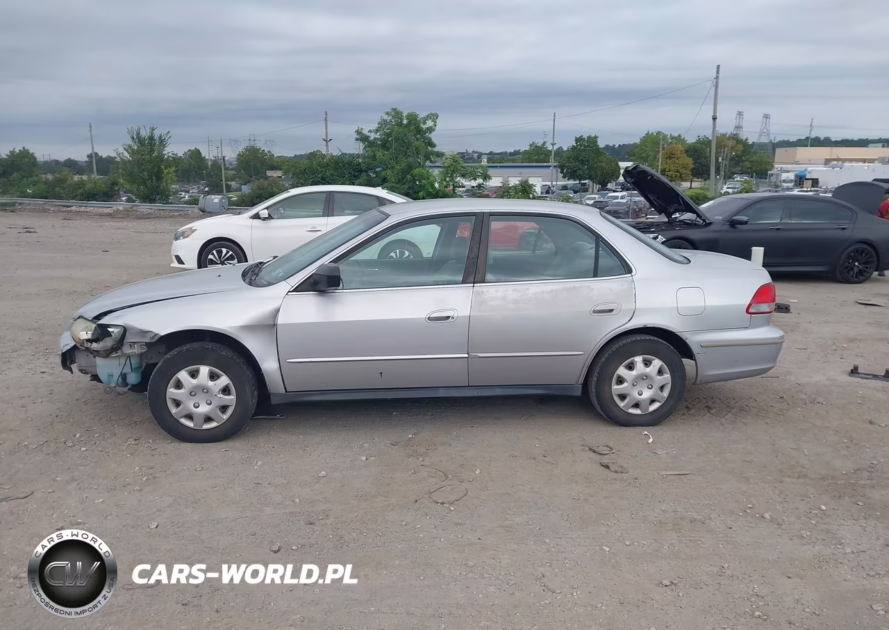 2002 Honda Accord 2.3 Vp VIN:1HGCF86632A055689 - 14