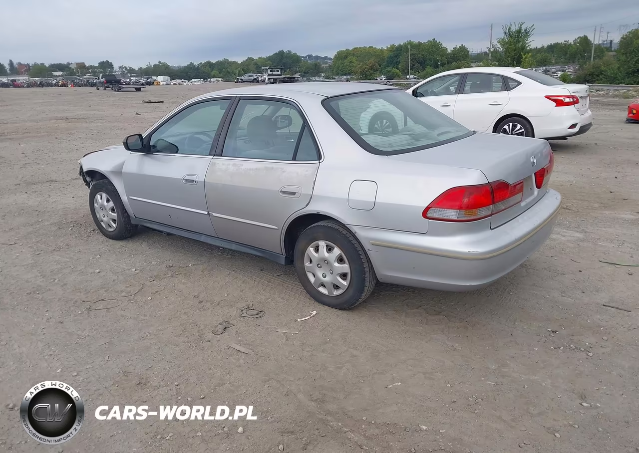 2002 Honda Accord 2.3 Vp VIN:1HGCF86632A055689 - 3