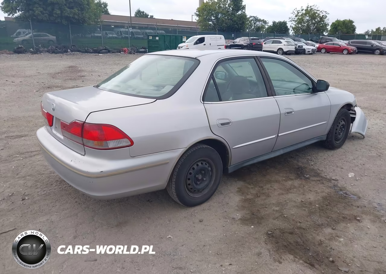 2002 Honda Accord 2.3 Vp VIN:1HGCF86632A055689 - 4