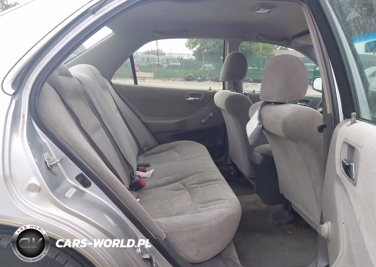 2002 Honda Accord 2.3 Vp VIN:1HGCF86632A055689 - 8