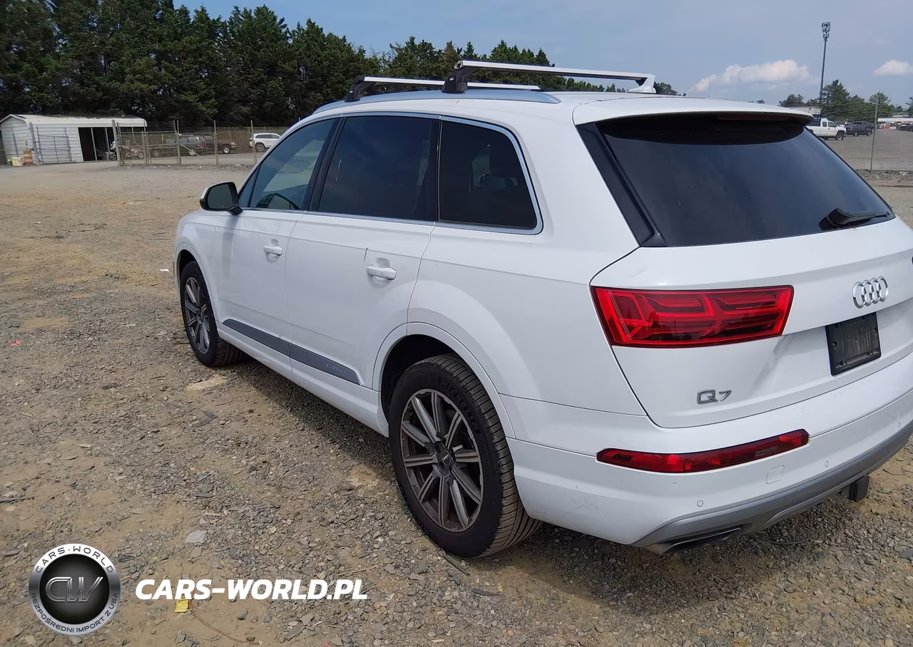 2018 Audi Q7 2.0T Premium VIN:WA1LHAF73JD019646 - 3