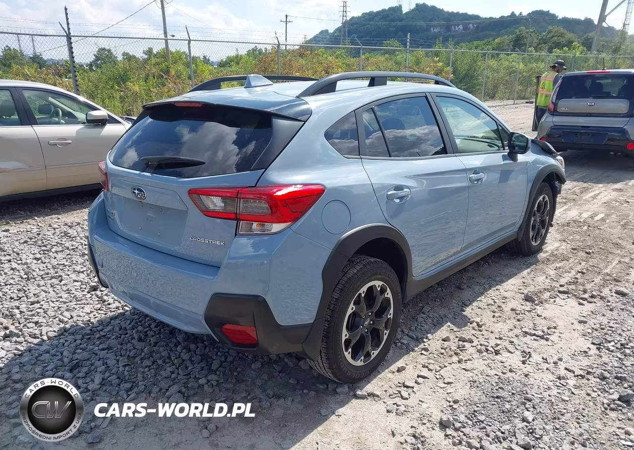 2023 Subaru Crosstrek Premium VIN:JF2GTAEC7P8329855 - 4