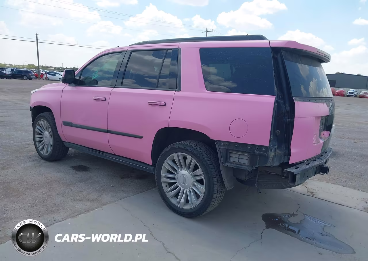 2016 Cadillac Escalade Platinum VIN:1GYS4DKJ8GR370820 - 3