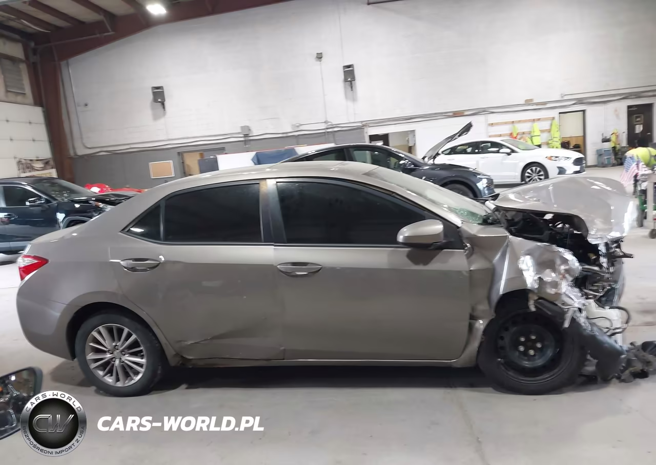 2014 Toyota Corolla Le Plus VIN:5YFBURHE8EP120112 - 14