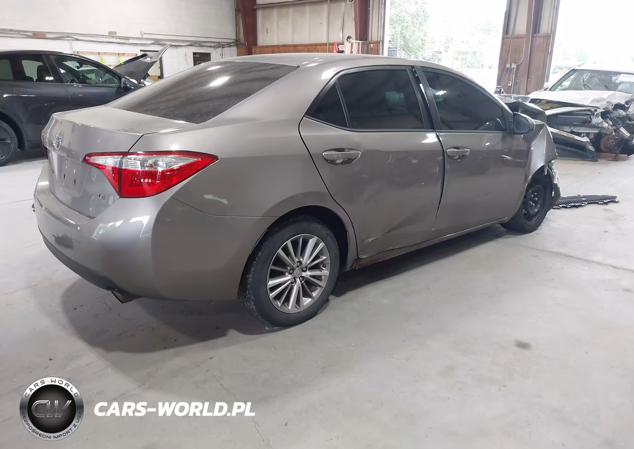 2014 Toyota Corolla Le Plus VIN:5YFBURHE8EP120112 - 4