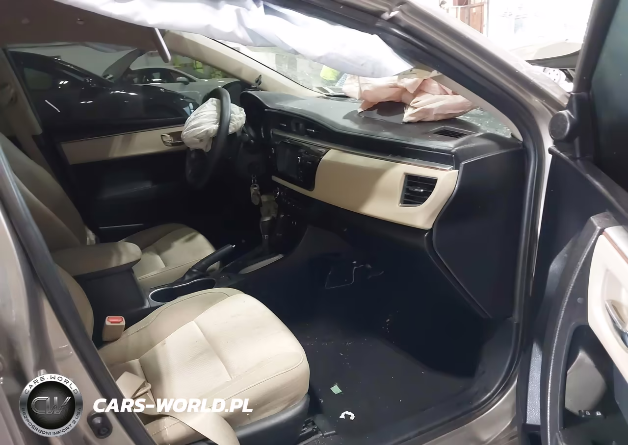 2014 Toyota Corolla Le Plus VIN:5YFBURHE8EP120112 - 5