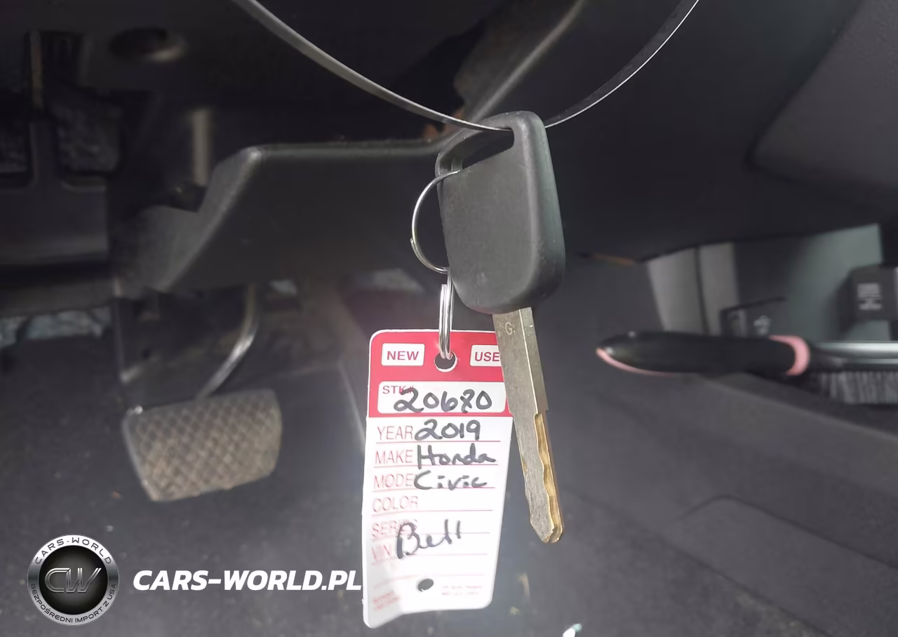 2019 Honda Civic Lx VIN:19XFC2F67KE030826 - 11