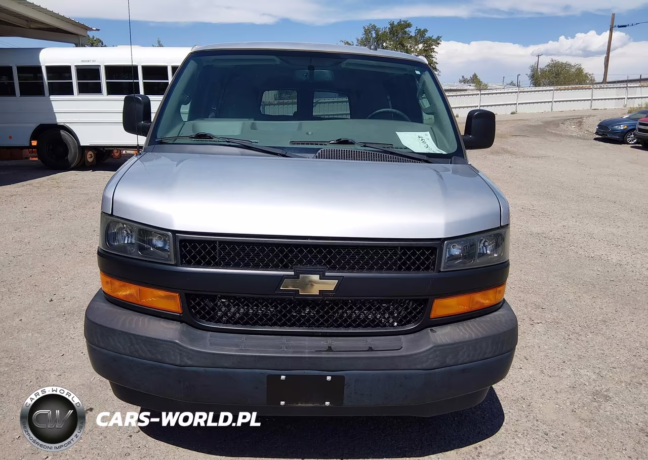 2018 Chevrolet Express 2500 Ls VIN:1GAWGEFG9J1272770 - 12
