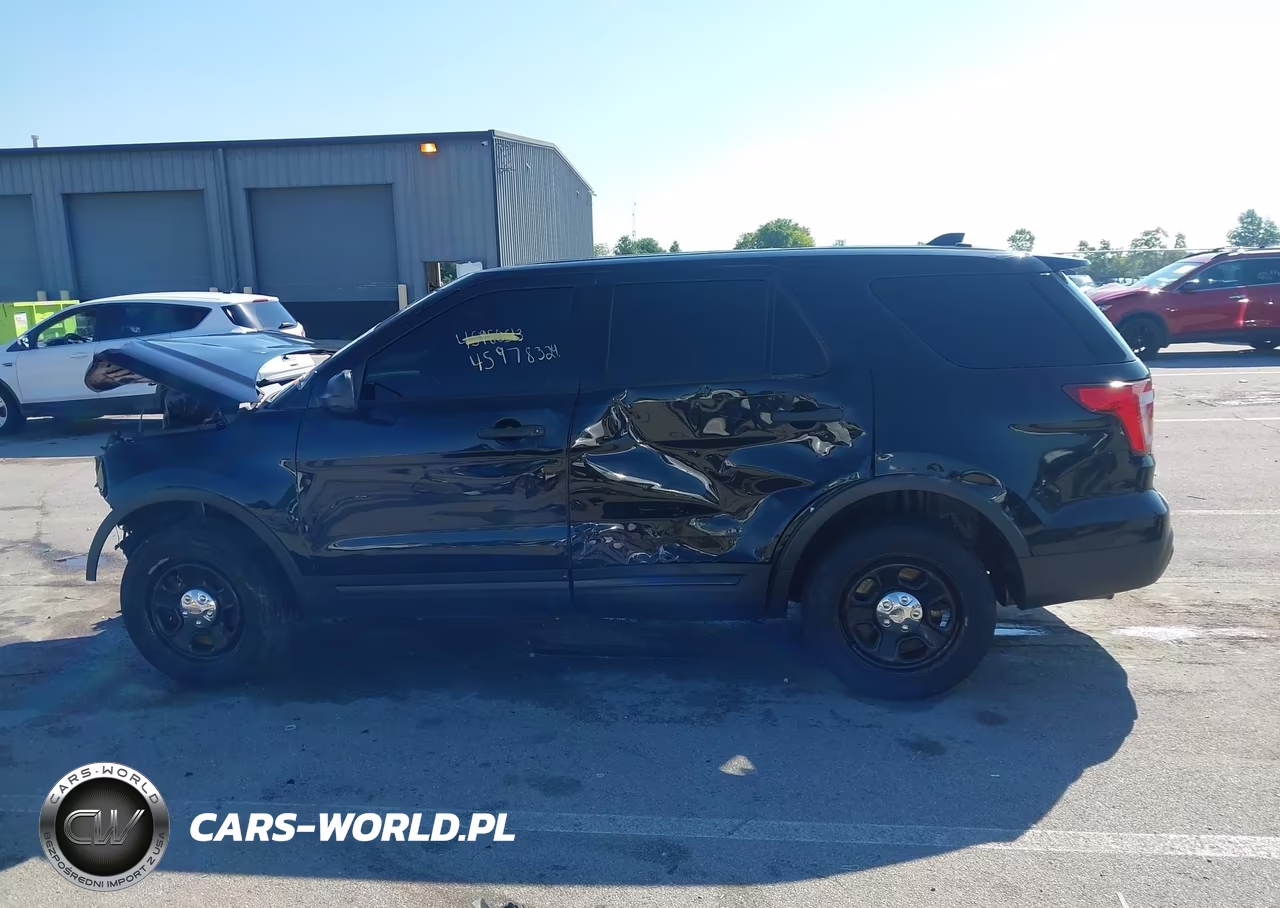 2016 Ford Utility Police Interceptor VIN:1FM5K8AR2GGA01465 - 14