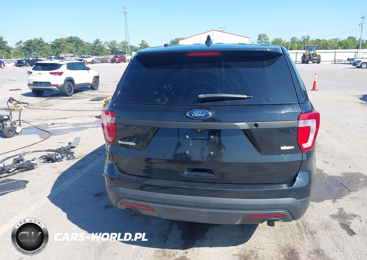 2016 Ford Utility Police Interceptor VIN:1FM5K8AR2GGA01465 - 16