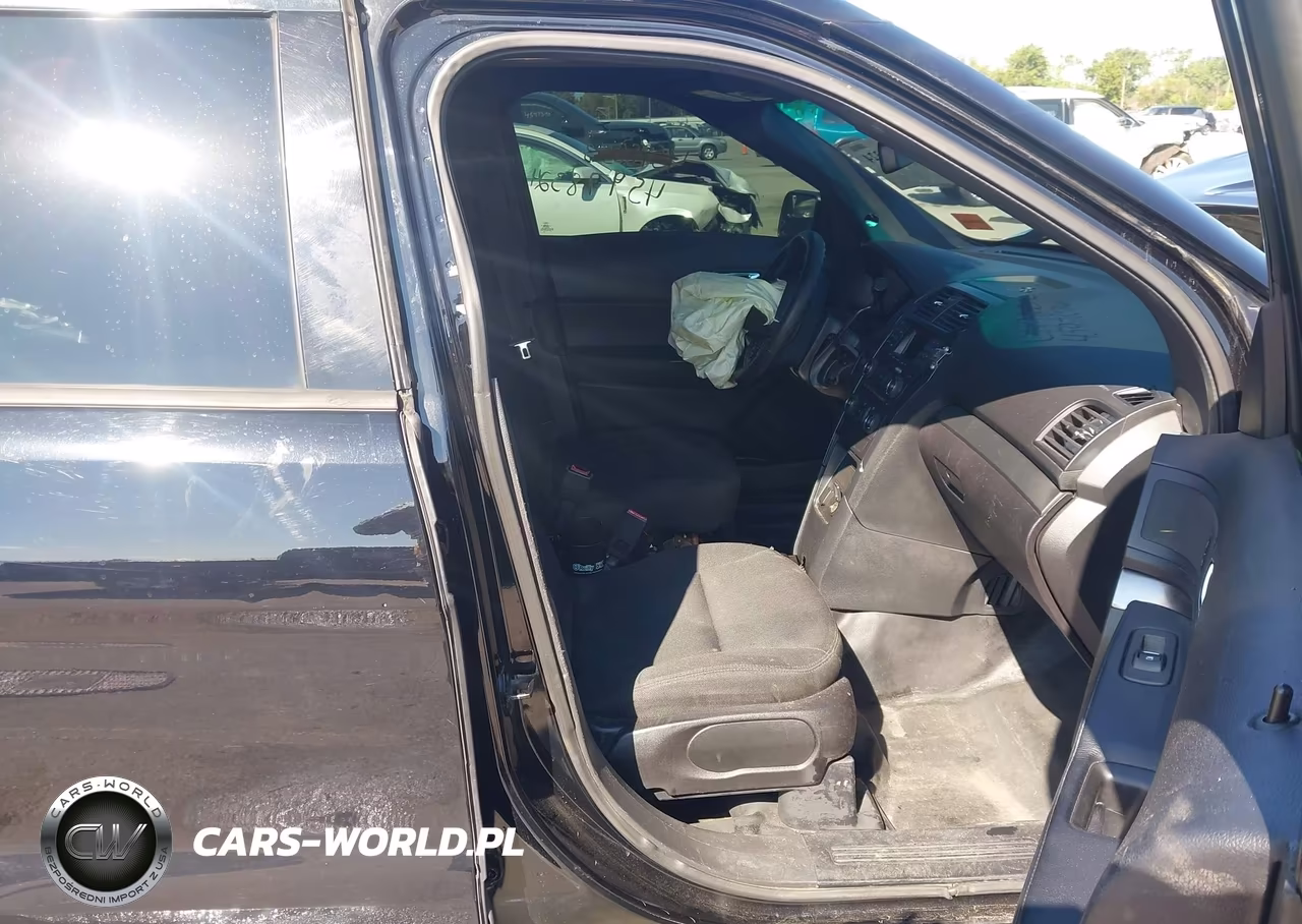 2016 Ford Utility Police Interceptor VIN:1FM5K8AR2GGA01465 - 5