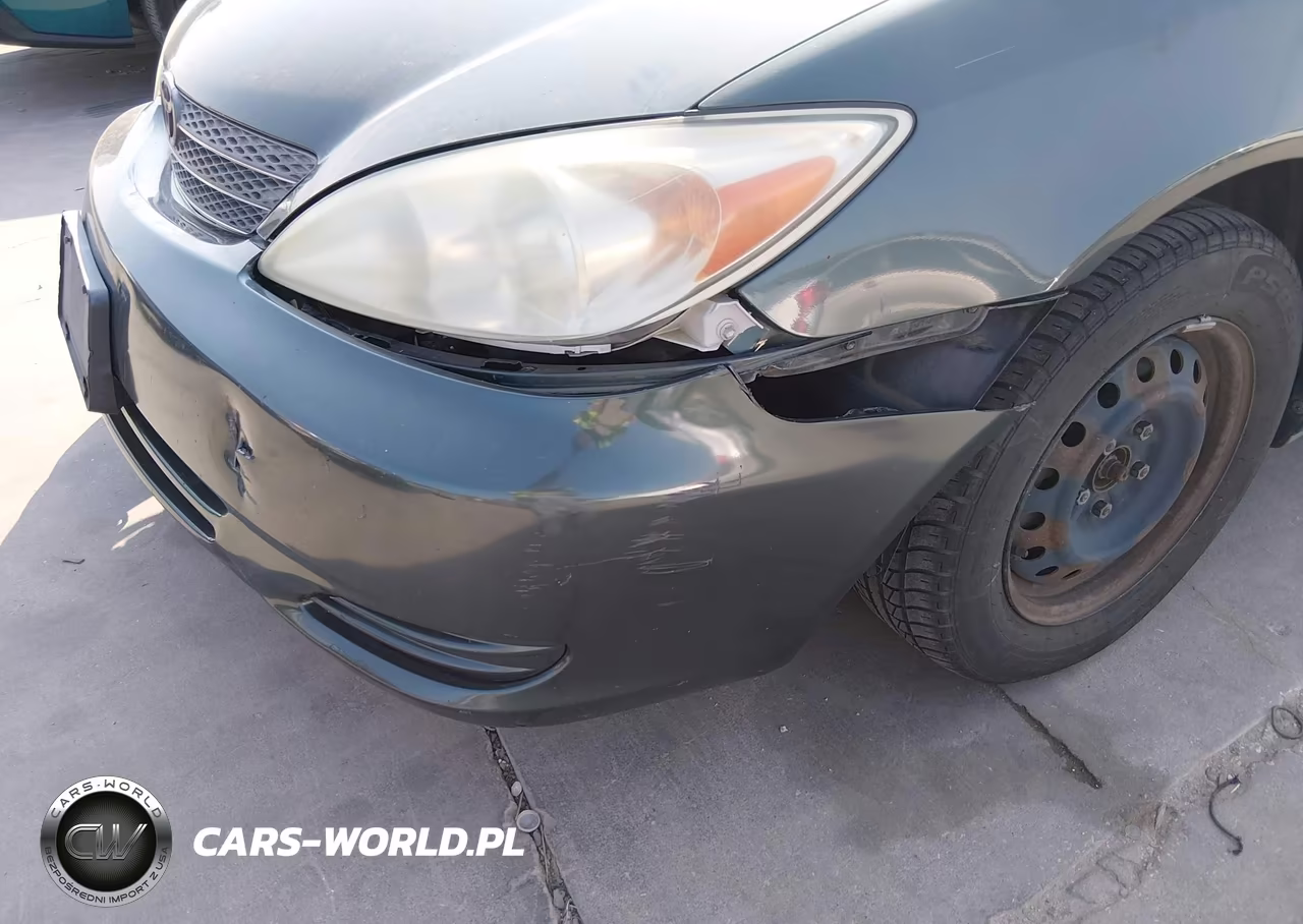 2002 Toyota Camry Le VIN:JTDBE32K420079685 - 6