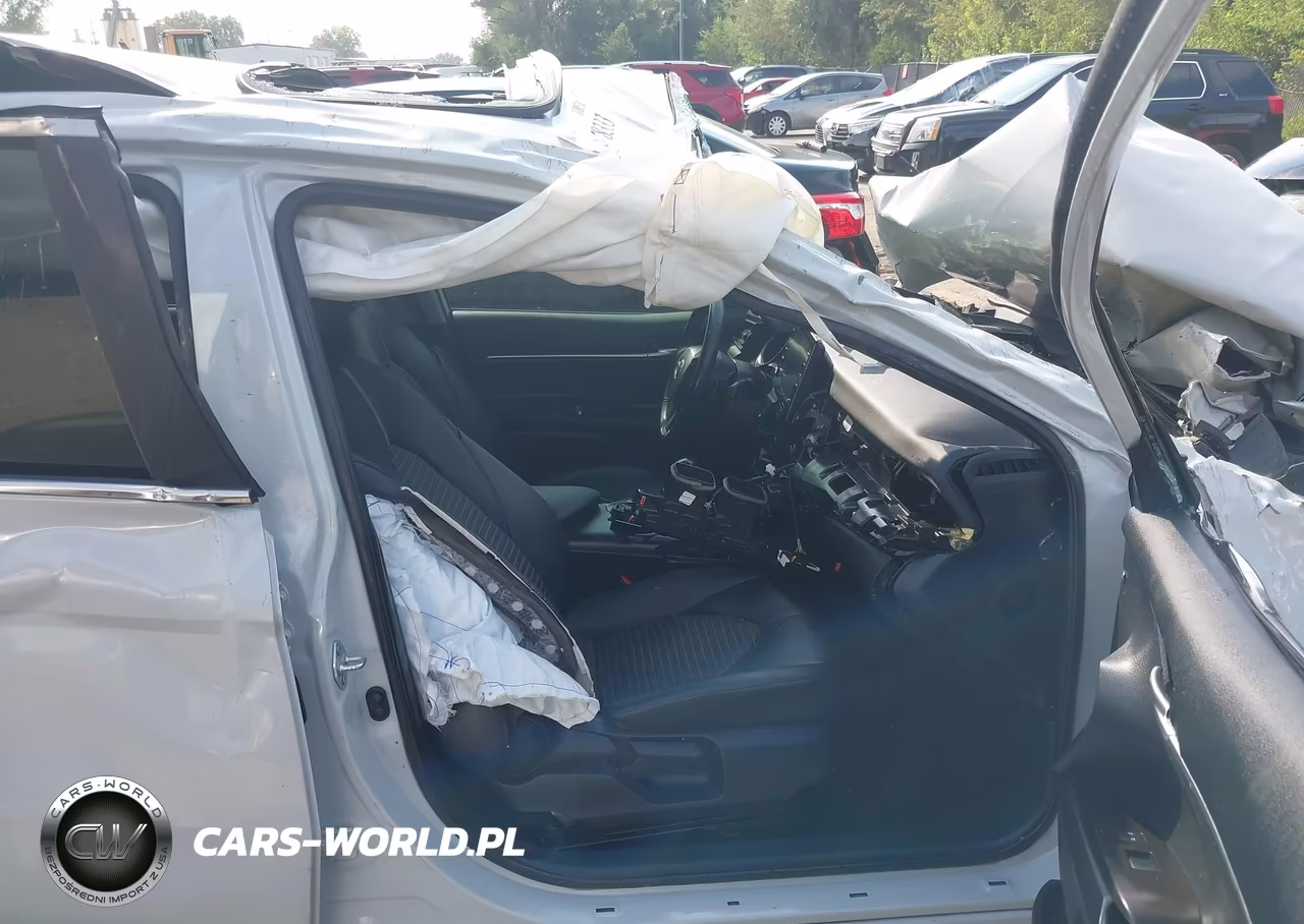 2024 Toyota Camry Hybrid Se VIN:4T1S31AK6RU072666 - 5