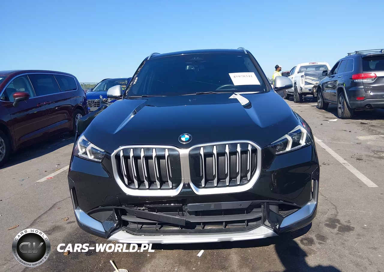 2023 BMW X1 xDrive28I VIN:WBX73EF03P5W00733 - 12