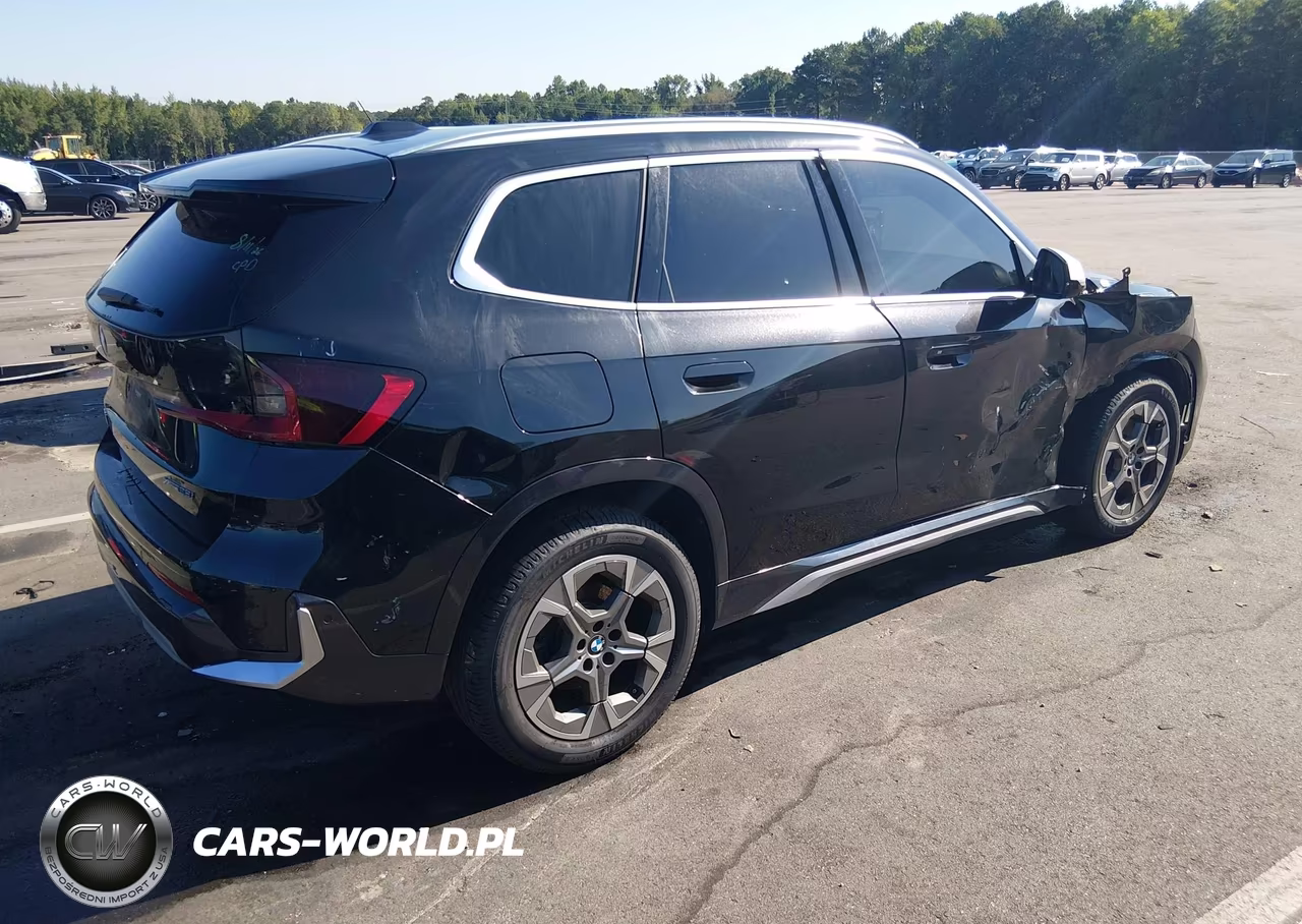 2023 BMW X1 xDrive28I VIN:WBX73EF03P5W00733 - 4