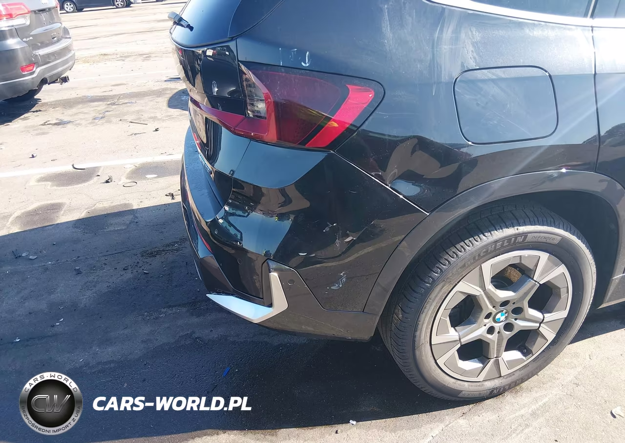 2023 BMW X1 xDrive28I VIN:WBX73EF03P5W00733 - 6