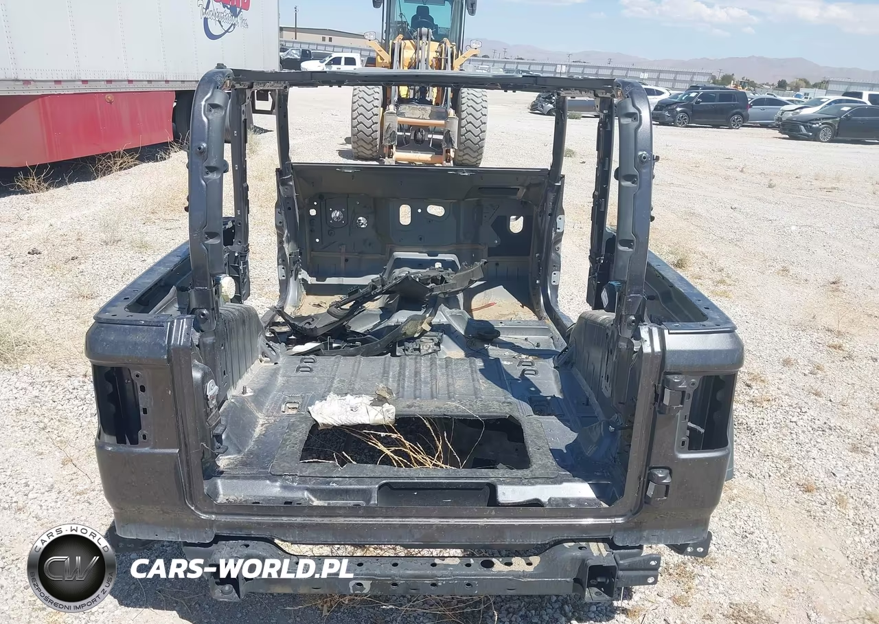 2020 Jeep Wrangler Sport 4X4 VIN:1C4GJXAG0LW315267 - 15