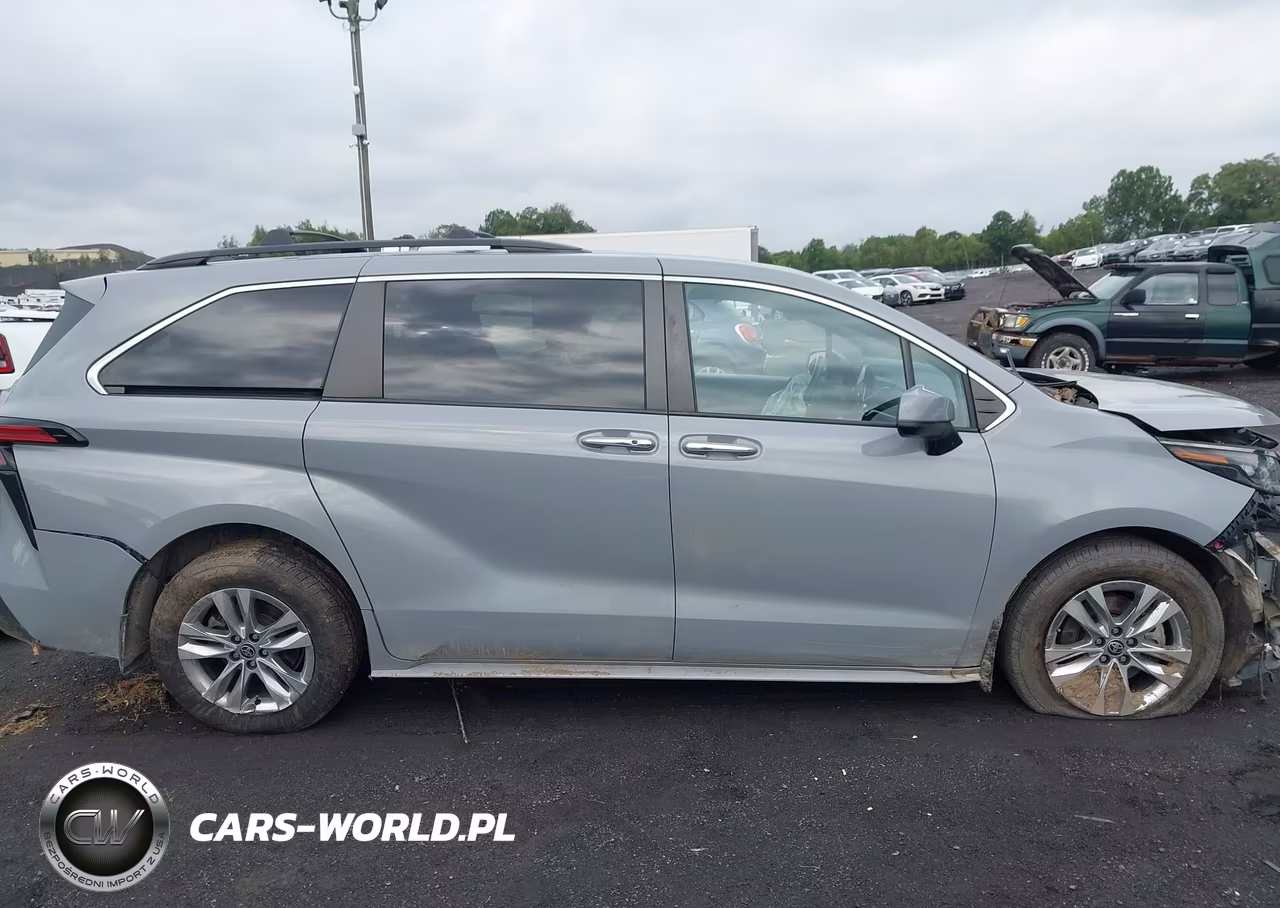 2022 Toyota Sienna Xle Woodland Edition VIN:5TDASKFC2NS057221 - 13