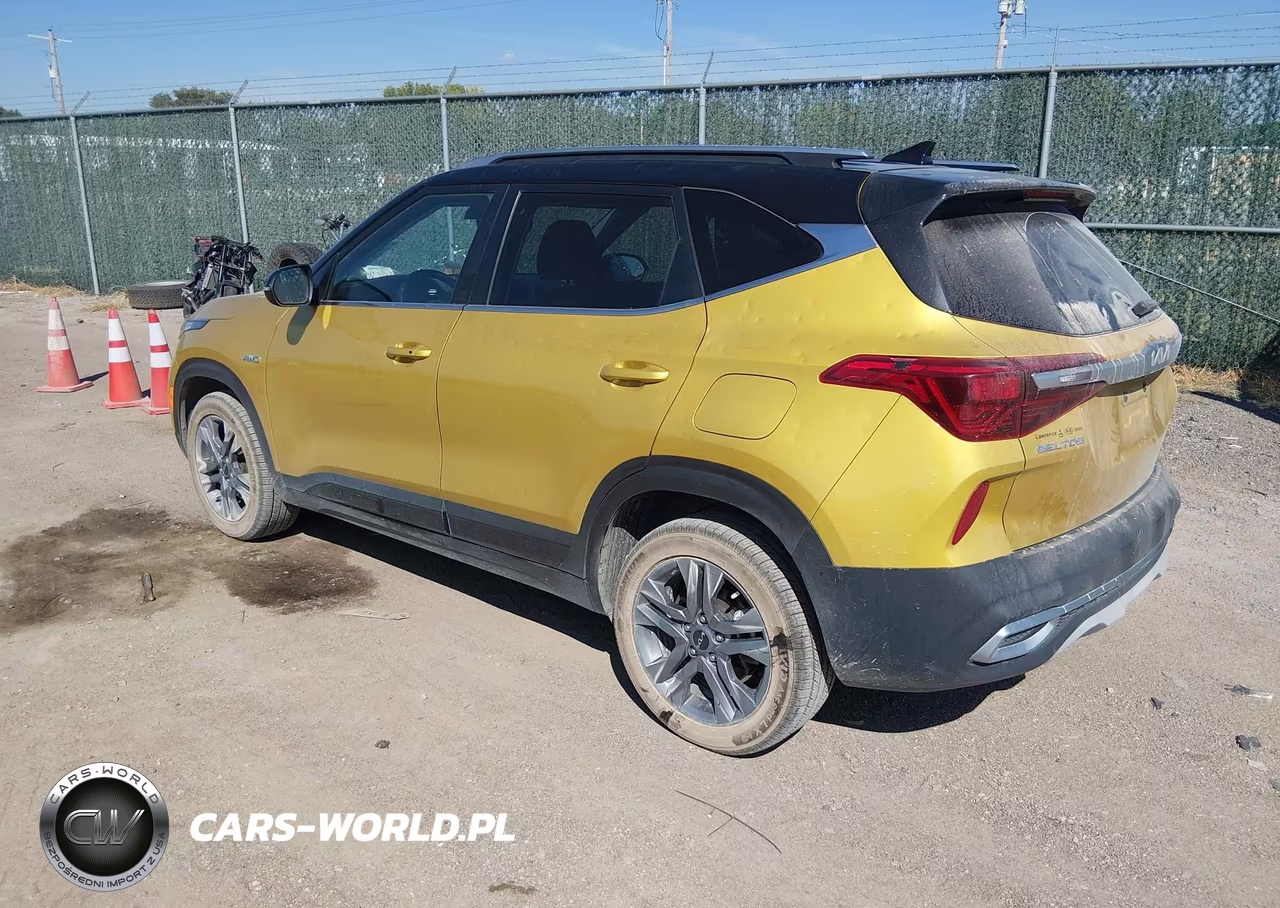 2022 Kia Seltos S VIN:KNDEUCAAXN7246569 - 3