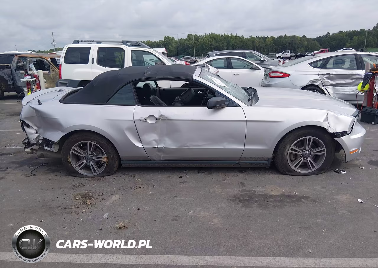 2012 Ford Mustang V6 Premium VIN:1ZVBP8EM0C5286712 - 14