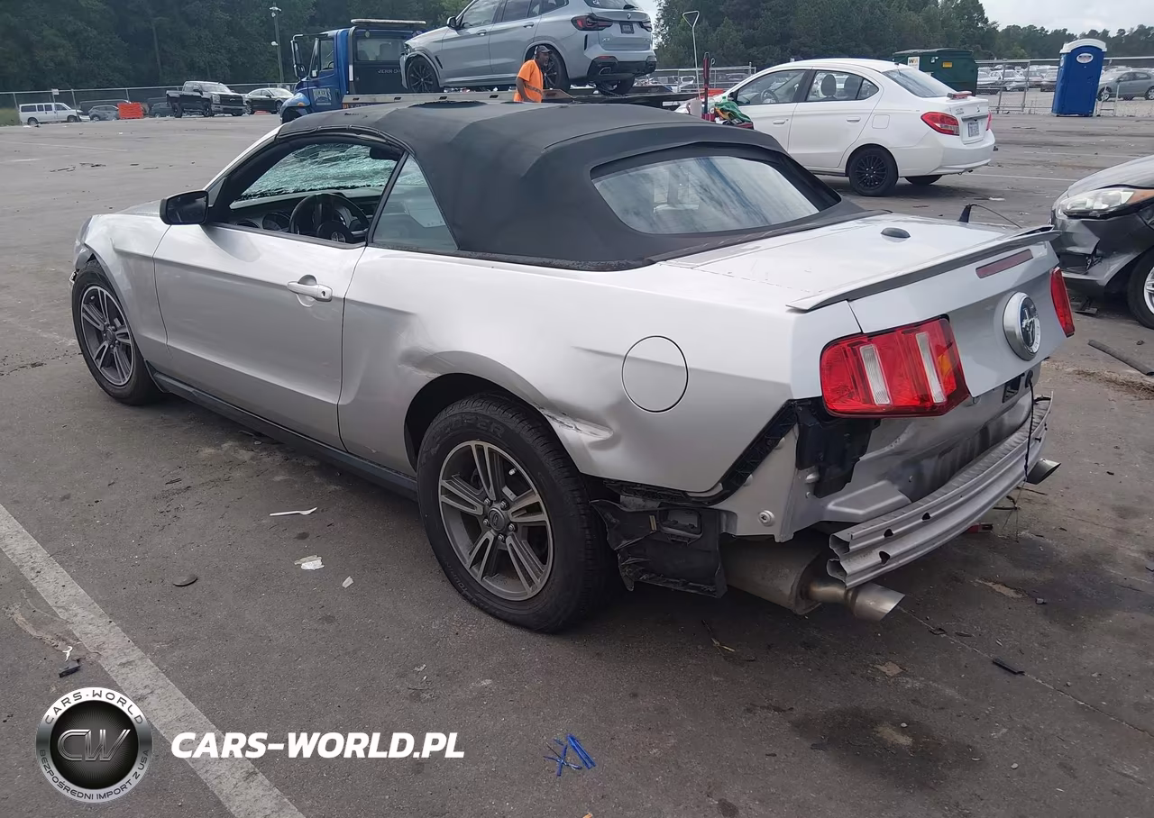2012 Ford Mustang V6 Premium VIN:1ZVBP8EM0C5286712 - 3