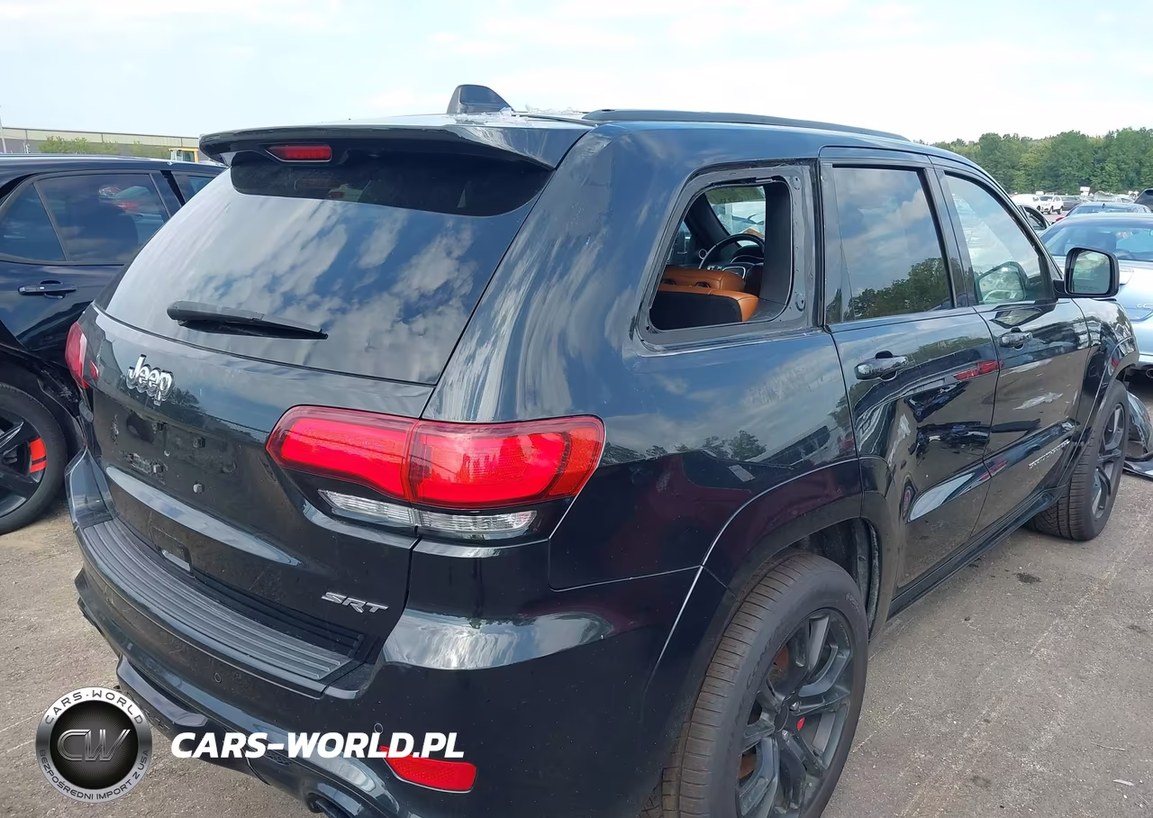 2016 Jeep Grand Cherokee Srt VIN:1C4RJFDJ6GC489281 - 4