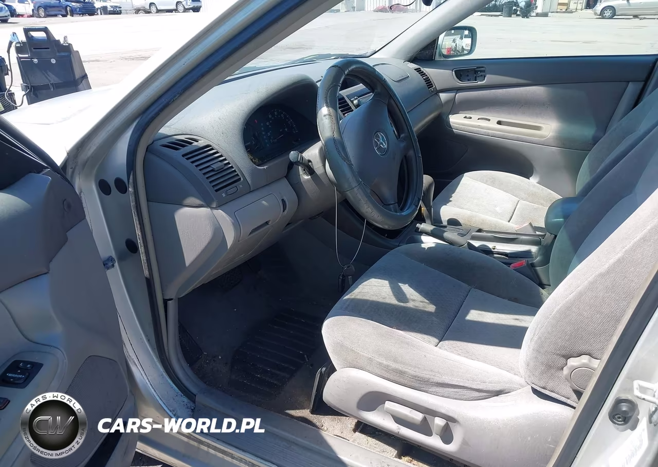 2002 Toyota Camry Le V6 VIN:4T1BF30K22U508004 - 5