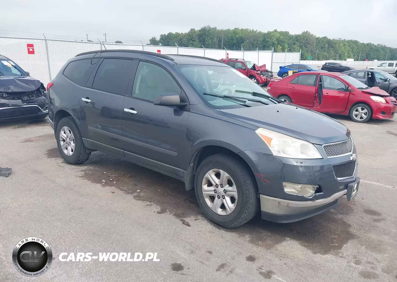 2012 Chevrolet Traverse Ls VIN:1GNKRFED3CJ381006 - 1