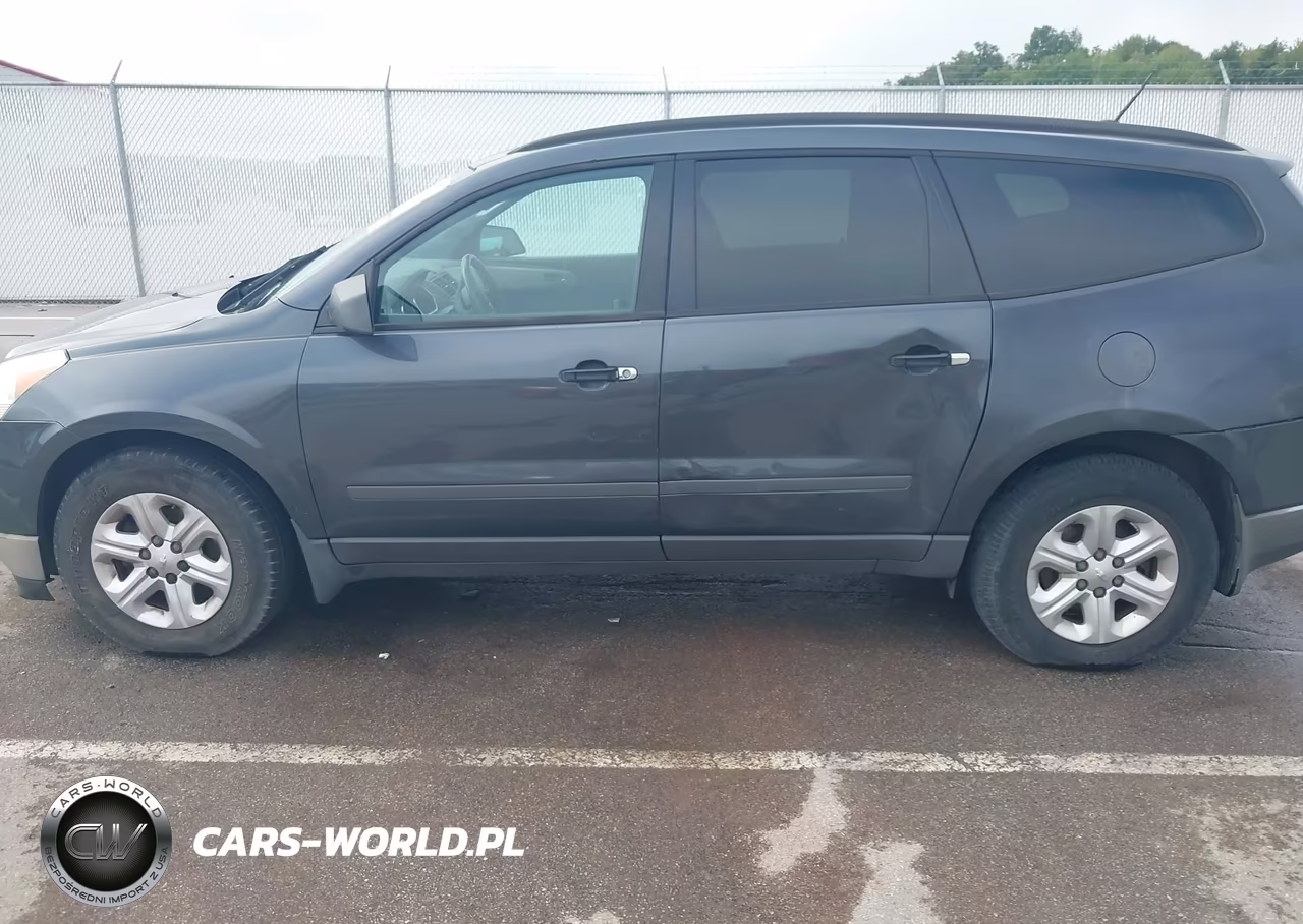 2012 Chevrolet Traverse Ls VIN:1GNKRFED3CJ381006 - 14