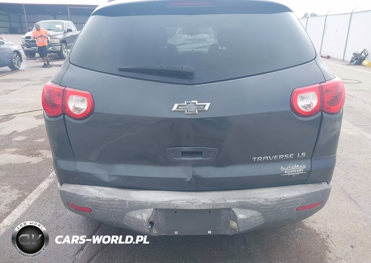 2012 Chevrolet Traverse Ls VIN:1GNKRFED3CJ381006 - 18