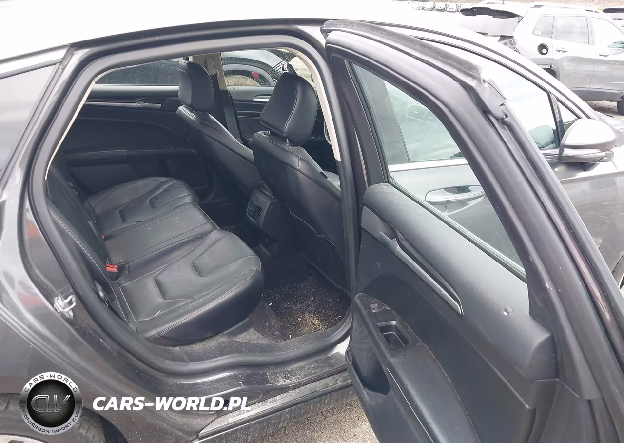 2020 Ford Fusion Titanium VIN:3FA6P0D92LR193292 - 8