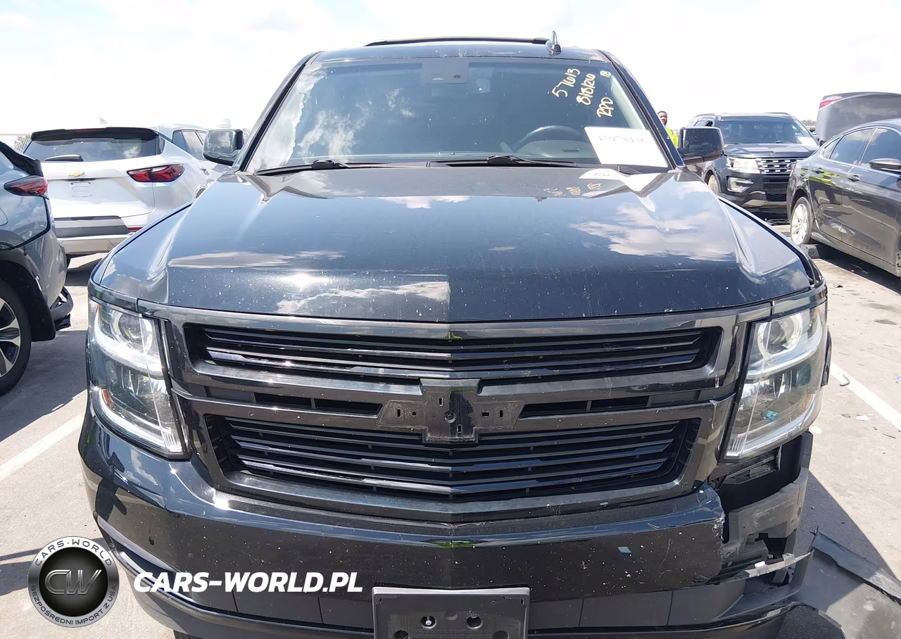 2018 Chevrolet Suburban Lt VIN:1GNSKHKC4JR134474 - 12
