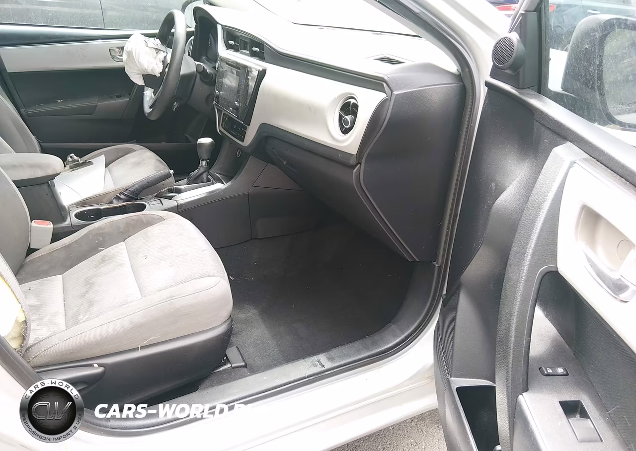2017 Toyota Corolla Le VIN:5YFBURHE9HP723008 - 5