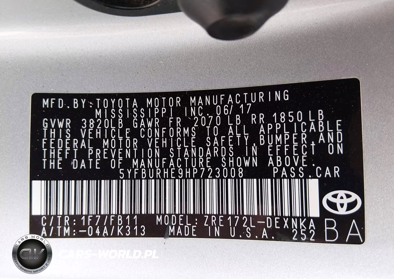 2017 Toyota Corolla Le VIN:5YFBURHE9HP723008 - 9