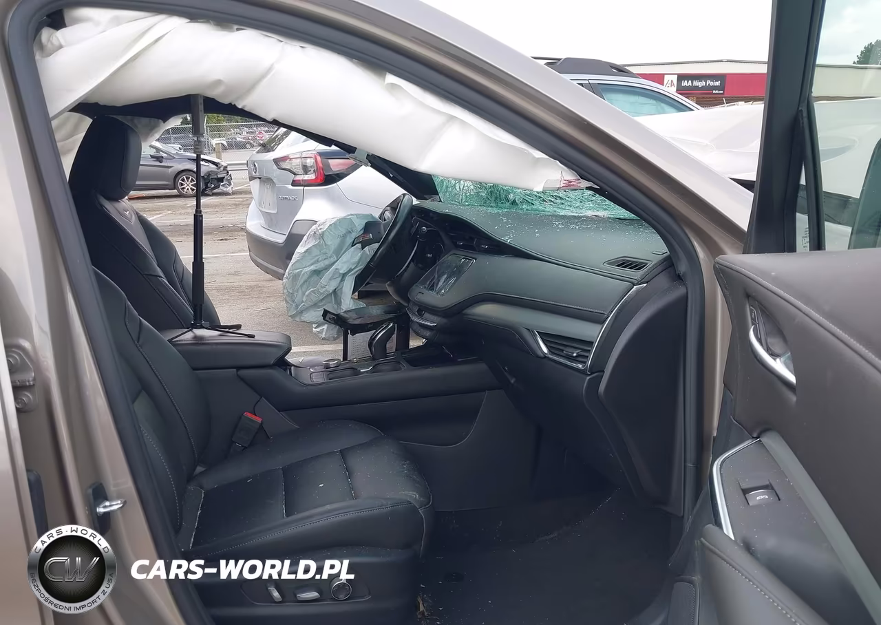 2023 Cadillac Xt4 Fwd Premium Luxury VIN:1GYFZCR43PF126880 - 5