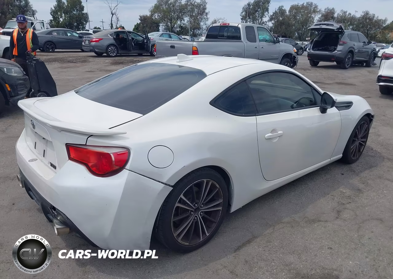 2017 Toyota 86 VIN:JF1ZNAA12H8702359 - 4