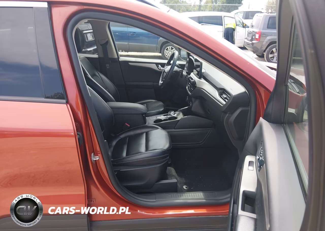 2020 Ford Escape Sel VIN:1FMCU9H98LUA26377 - 5