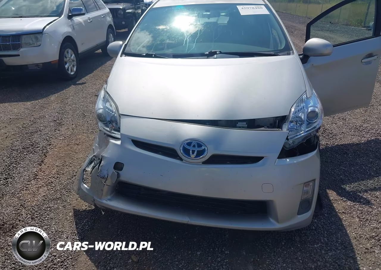 2011 Toyota Prius Three VIN:JTDKN3DU2B1470665 - 6