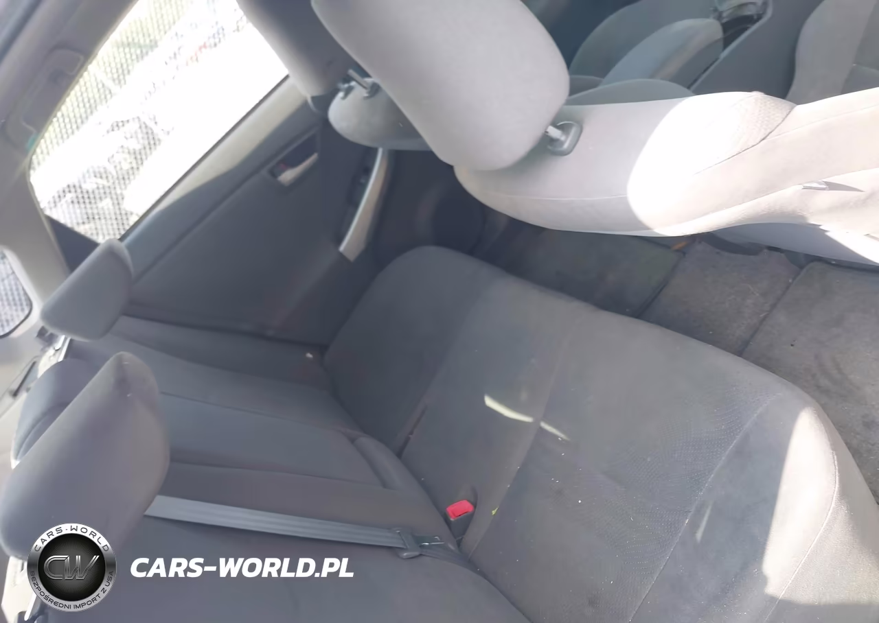 2011 Toyota Prius Three VIN:JTDKN3DU2B1470665 - 8