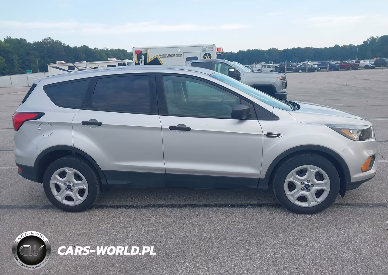 2019 Ford Escape S VIN:1FMCU0F7XKUB38478 - 13