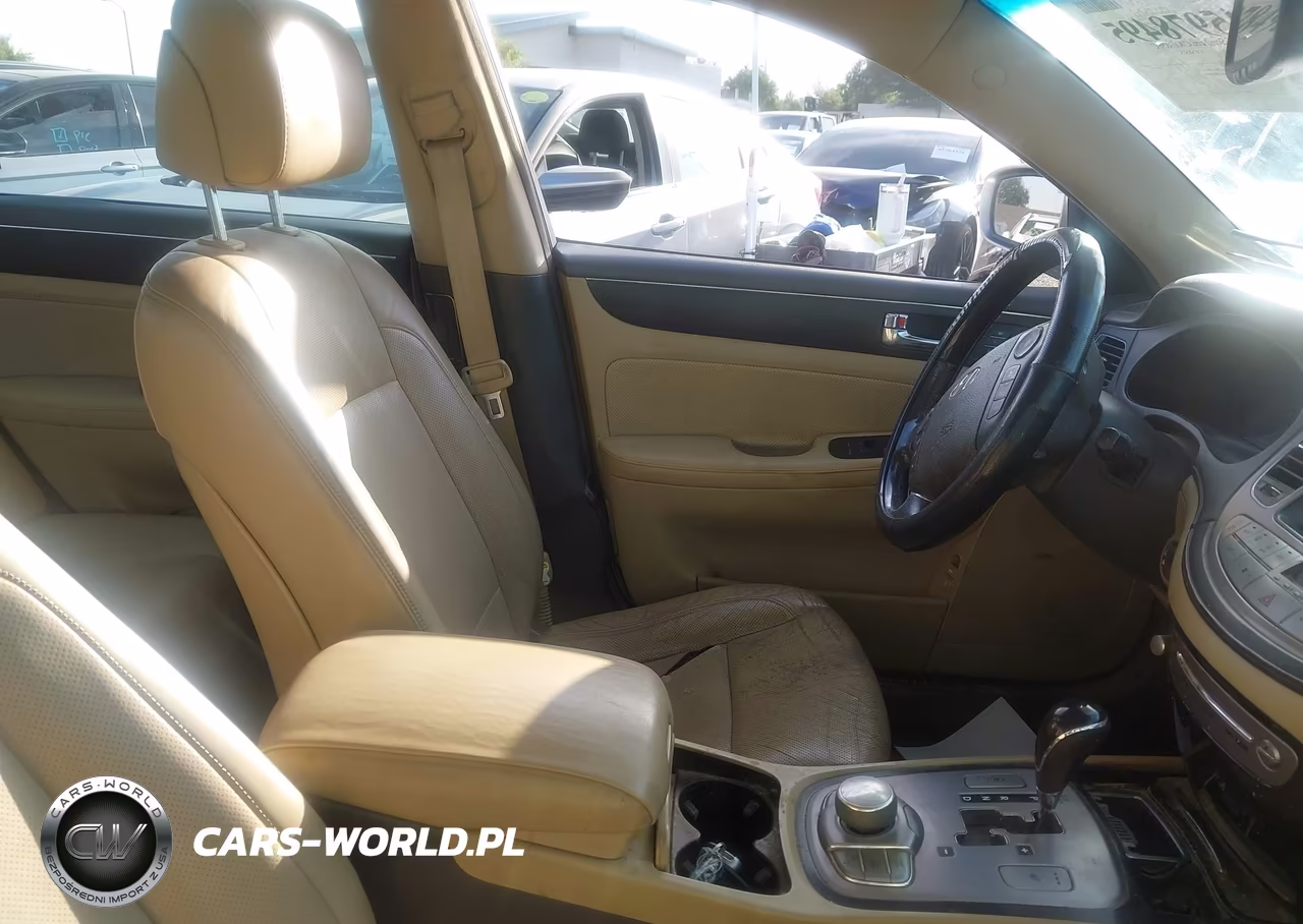 2011 Hyundai Genesis 4.6 VIN:KMHGC4DF1BU124894 - 5