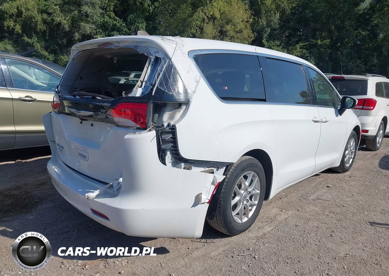 2023 Chrysler Voyager Lx VIN:2C4RC1CG9PR547698 - 4