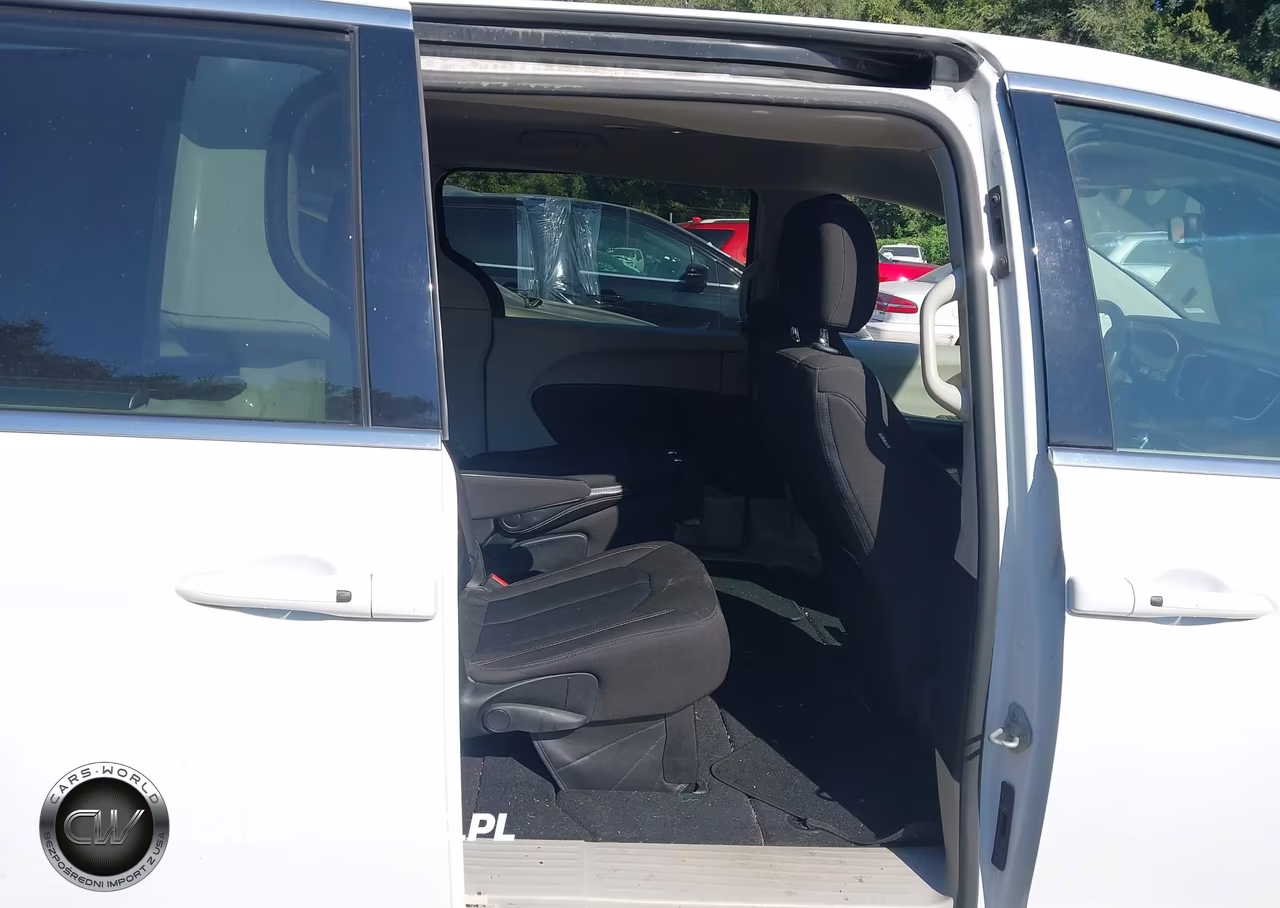 2023 Chrysler Voyager Lx VIN:2C4RC1CG9PR547698 - 8
